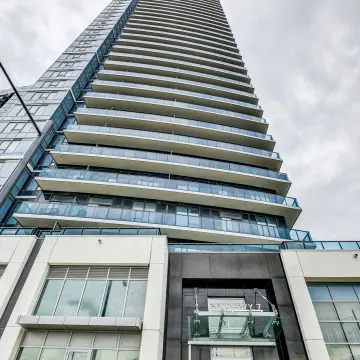 Centro Square East