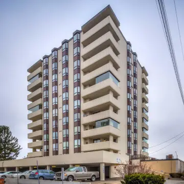 Hunter’s Green Condominiums