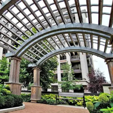 Fontana Condos