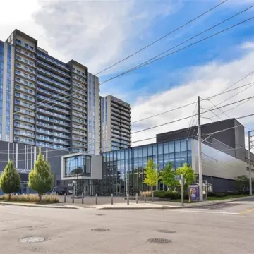 50 Grand Ave S
