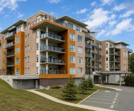 Domvista Condominiums