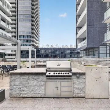 DuEast Boutique Condos
