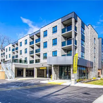 30 George St S