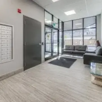 30 George St S