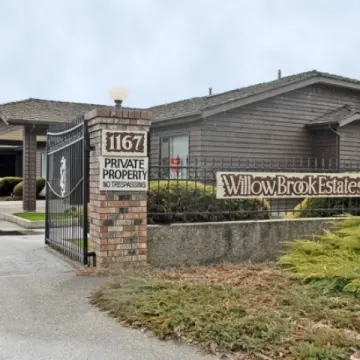 Willowbrook Manor