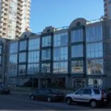 Alexander Court