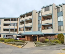 Parkway Place