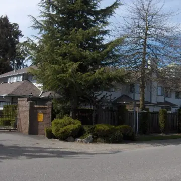Spencer's Gate