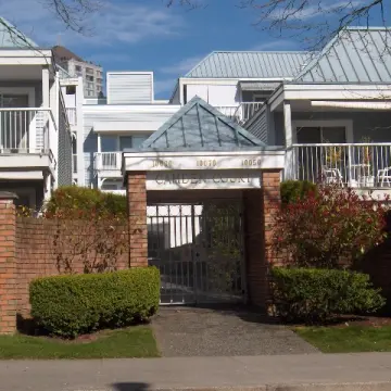Camden Court