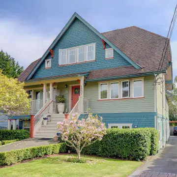 1231 McKenzie