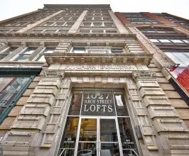 1027 Arch Street Lofts