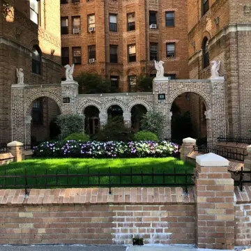 71 Ocean Parkway