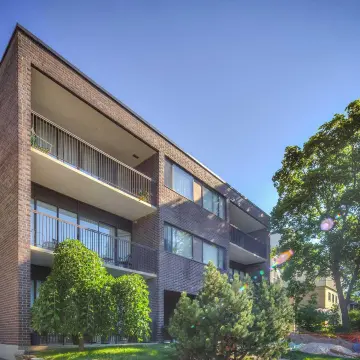 166 Sherwood