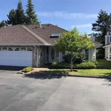 Glenwood Village Estates