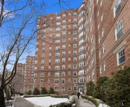 180 Cabrini Blvd