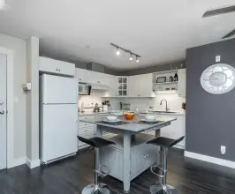College Park 33178