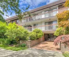 Connaught Court