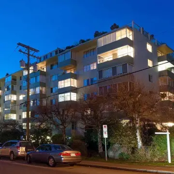 Oceanbrook Apartments