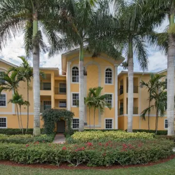 Azzurro Condominium