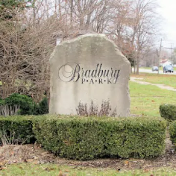 Bradbury Park