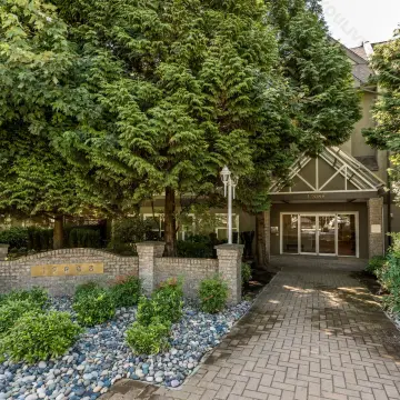 Lakewood Terrace