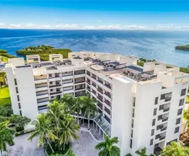 Fairway Bay