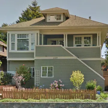 2109 Chambers