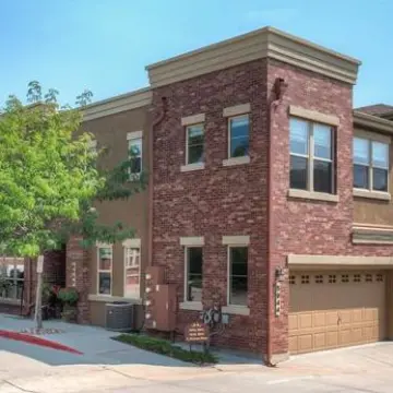 Villas at Highland Park
