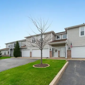 Meadowlands Villa Condominiums