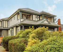 923 McClure