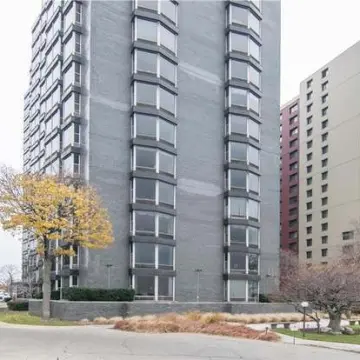 8200 Jefferson