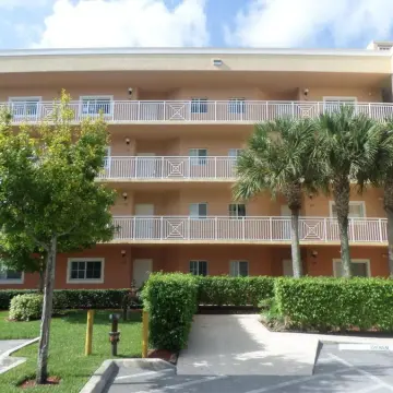 Lucerne Pointe