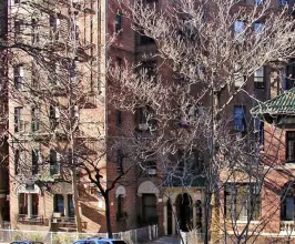 807 Riverside Drive