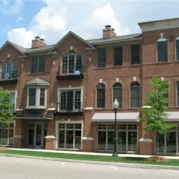 202 Walnut