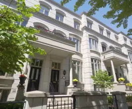 Russell Hill Rd Townhomes