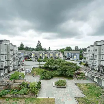 Claridge Court