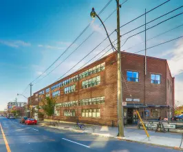 I-Zone Live Worklofts