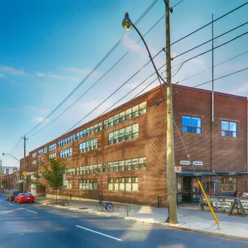 I-Zone Live Worklofts