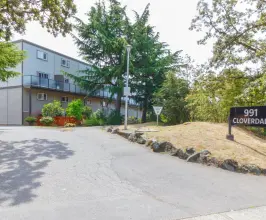 Cloverdale Court