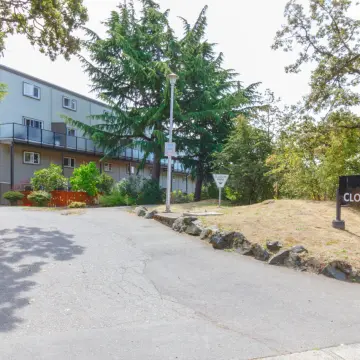 Cloverdale Court