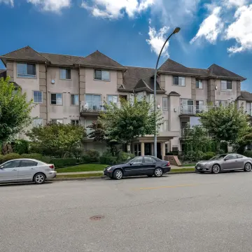 Fraser Court
