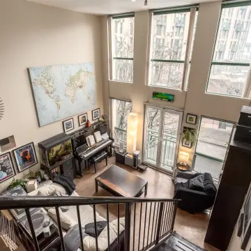 Carrall Station Lofts