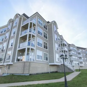 168 Green Village