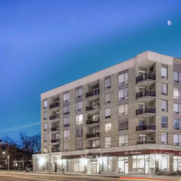 660 Leaside Condos
