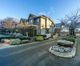 Hillcrest Place