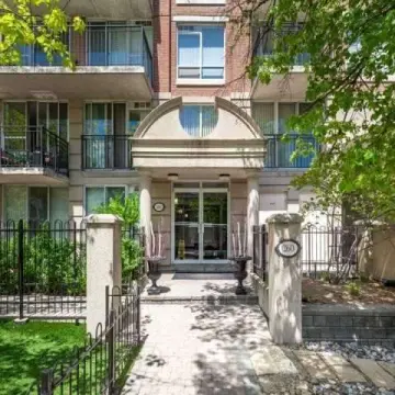 260 Merton St