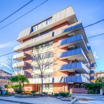 70 Erskine Avenue Condos