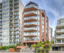 1419 Beach