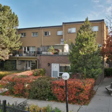 5879 Bathurst