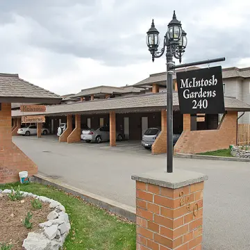 McIntosh Gardens